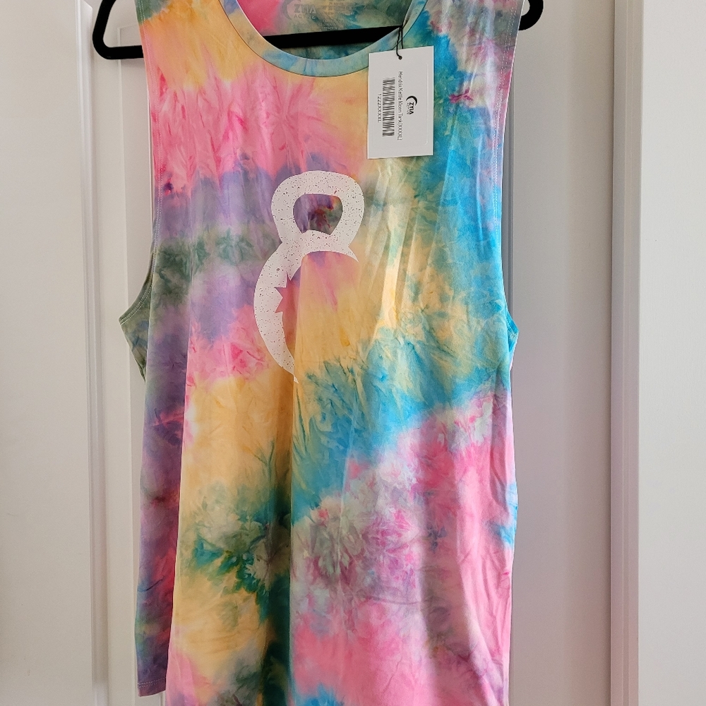 Zyia Activwear Hendrix Kettle Moon Tank
